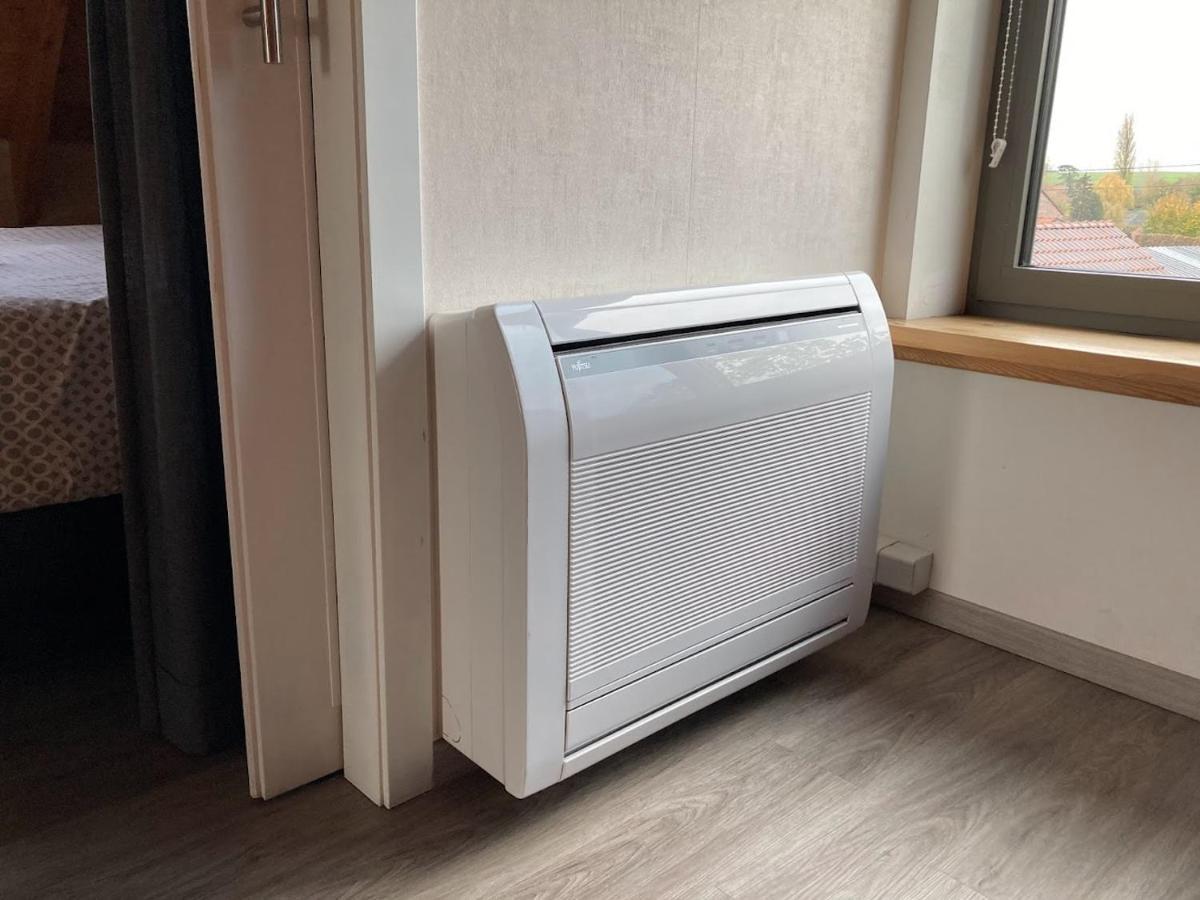 Gastenverblijf Chambre Damis - Geniet Van Haspengouw, Buiten En Binnen! Heers Exteriör bild