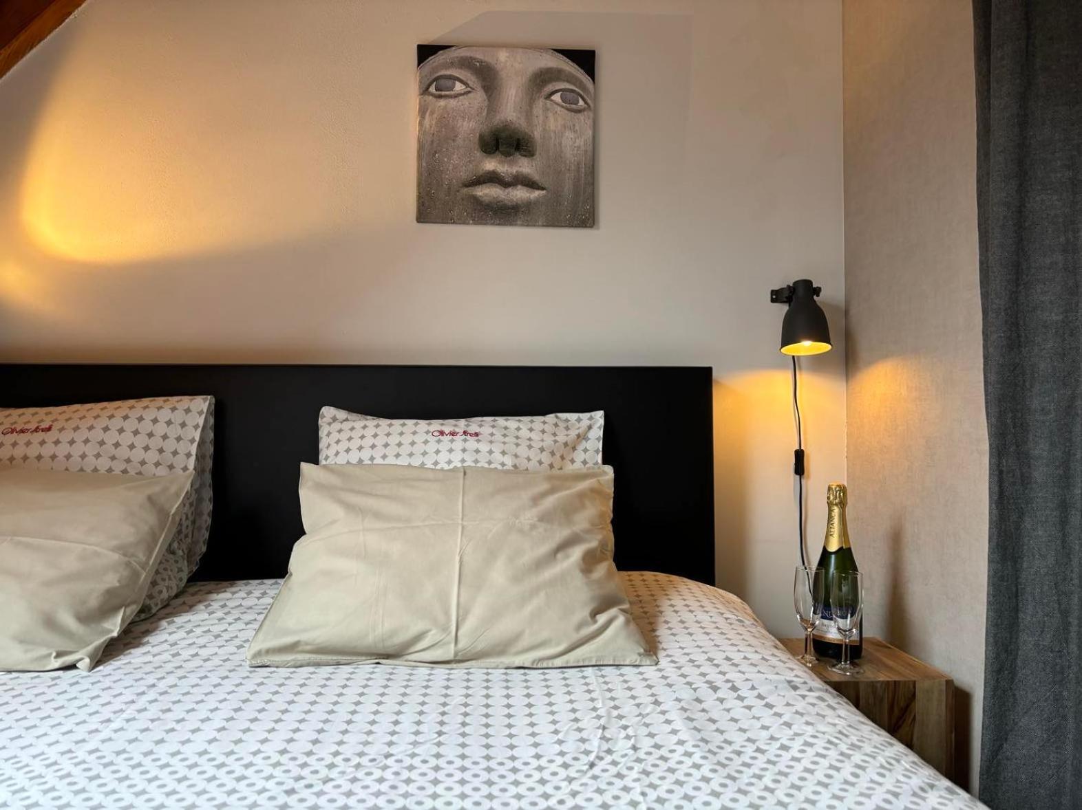 Gastenverblijf Chambre Damis - Geniet Van Haspengouw, Buiten En Binnen! Heers Exteriör bild